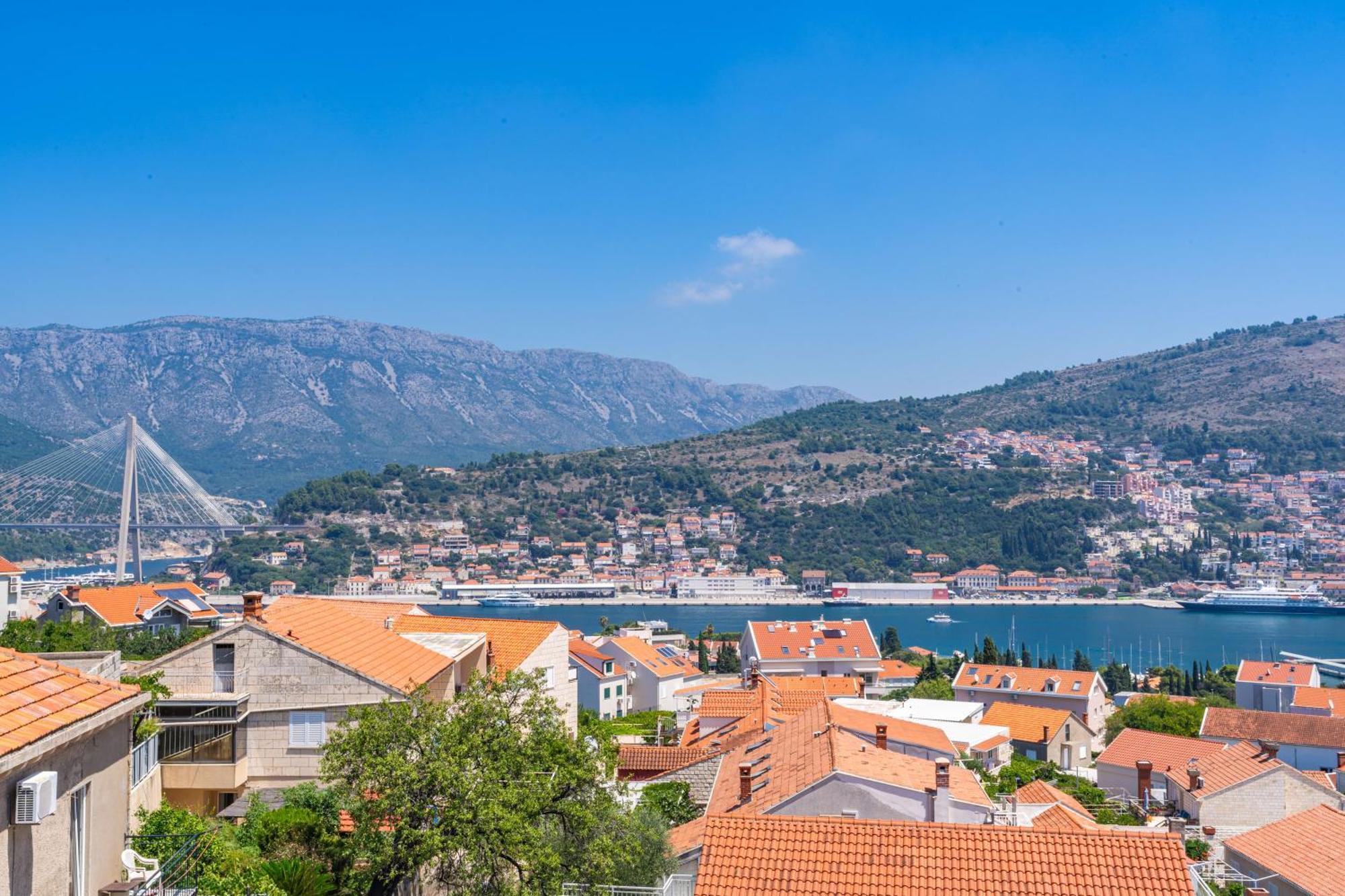 The Panoramic View Penthouse Sweet Petite Apartament Dubrovnik
