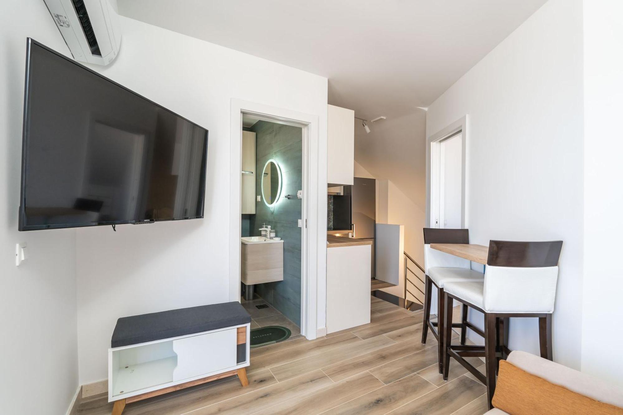 Apartment The Panoramic View Penthouse Sweet Petite Dubrovnik