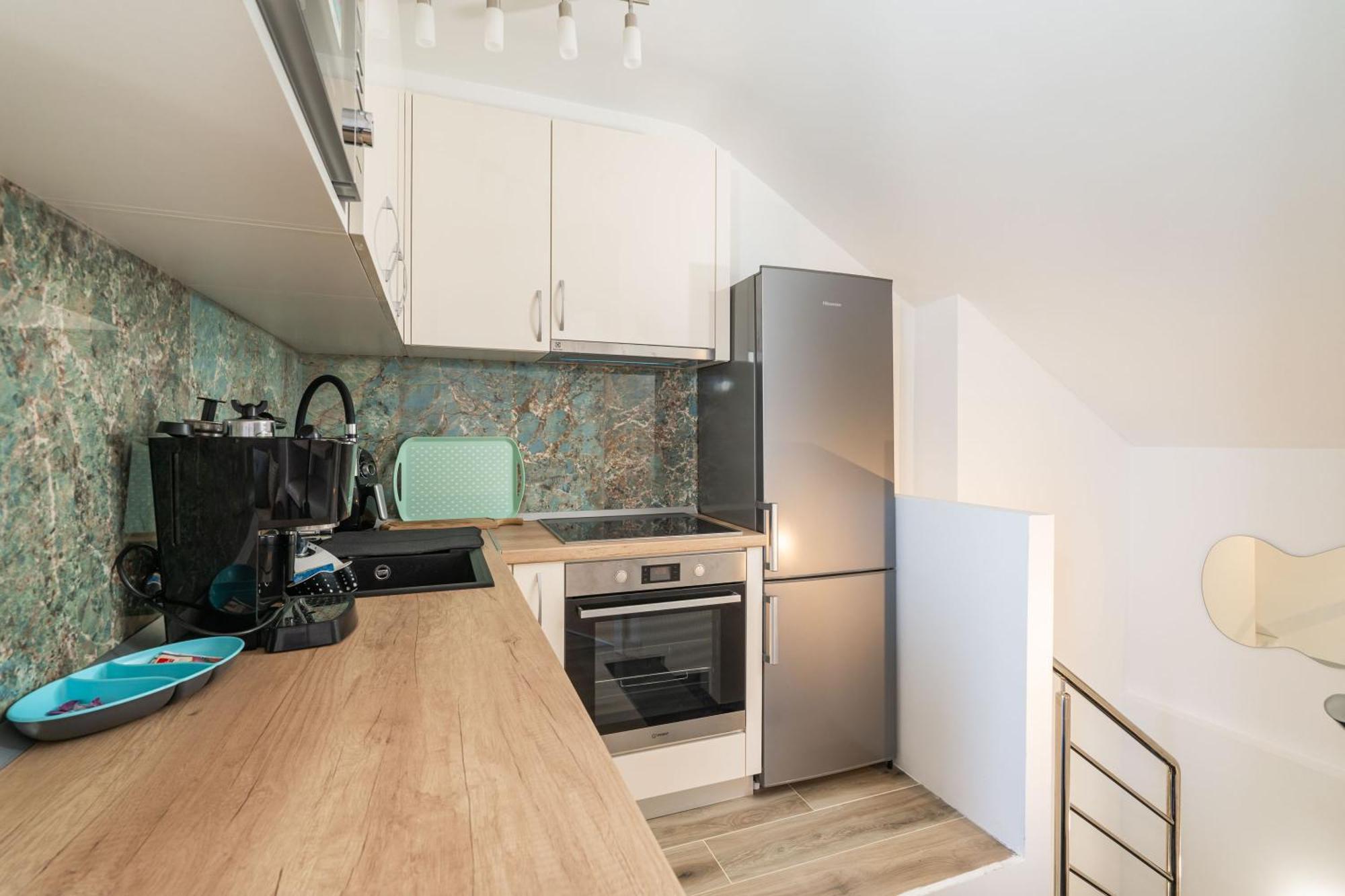 Apartament The Panoramic View Penthouse Sweet Petite *