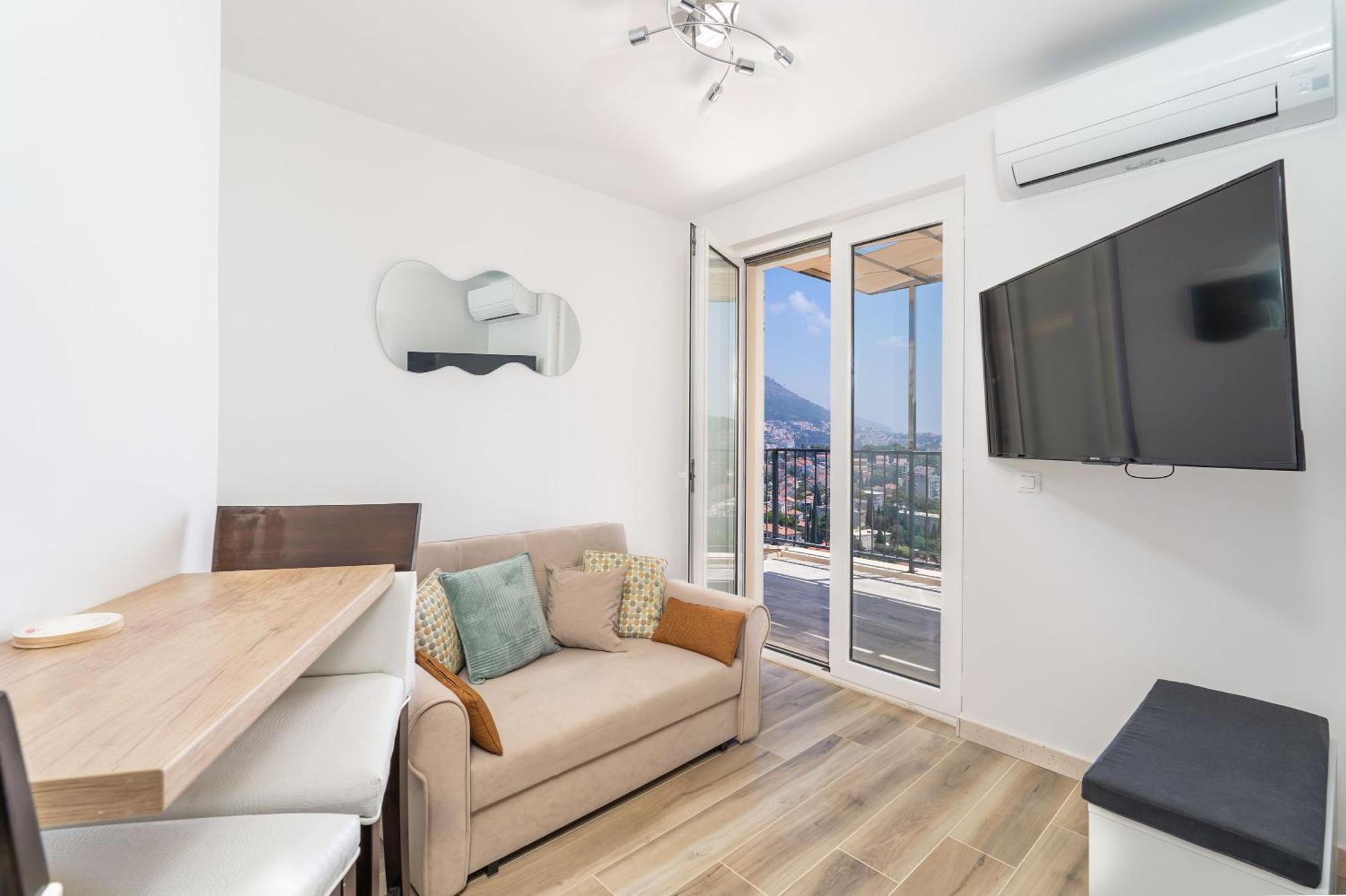 The Panoramic View Penthouse Sweet Petite Dubrownik