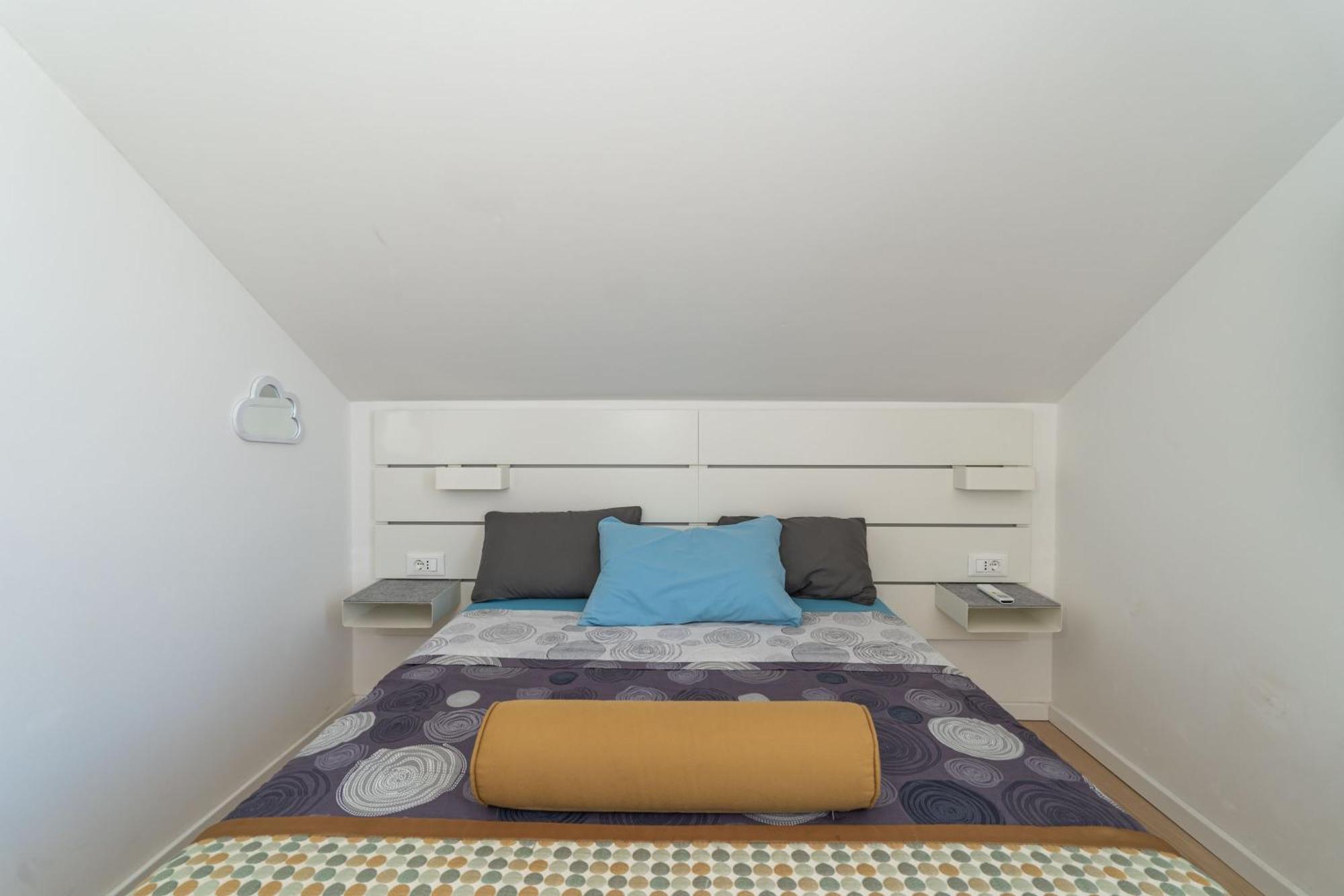 Apartament The Panoramic View Penthouse Sweet Petite